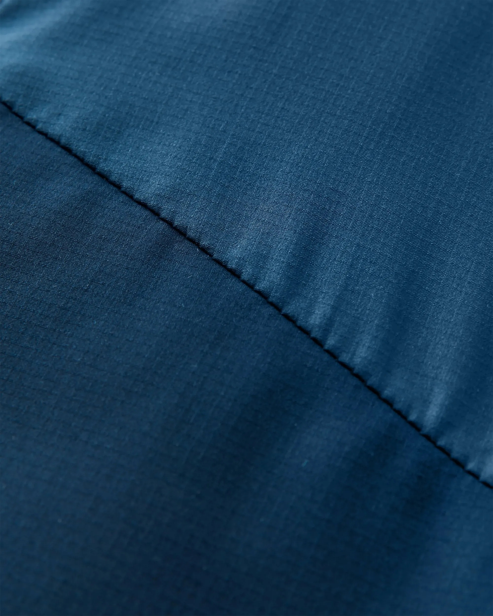Daybreak Lightweight Recycled Thermore Insulated Jacket - Rich Navy/Dark Denim/Arctic