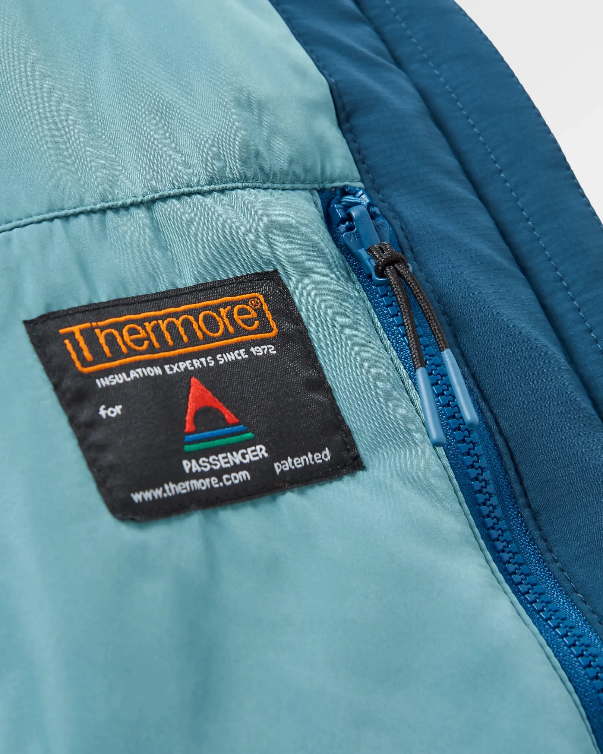 Daybreak Lightweight Recycled Thermore Insulated Jacket - Rich Navy/Dark Denim/Arctic
