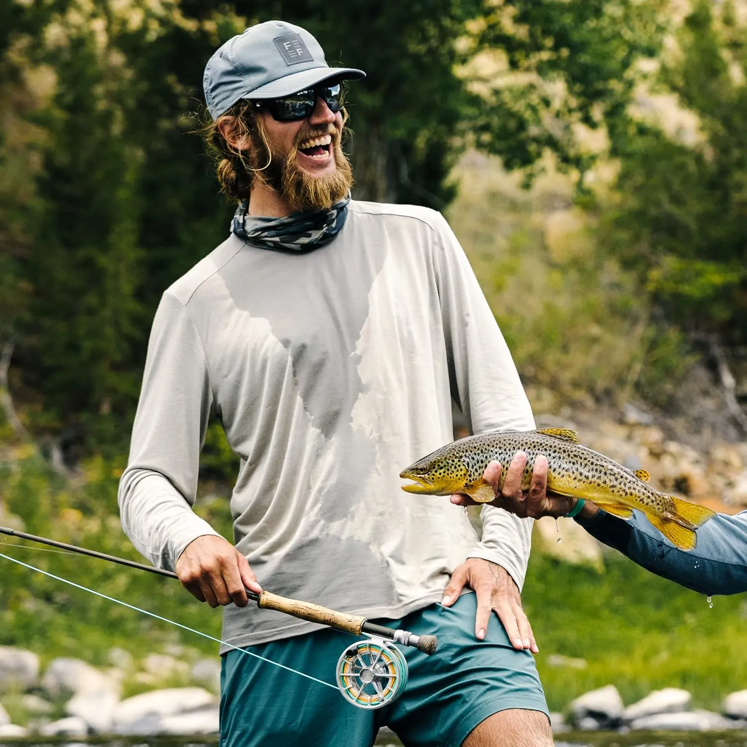 Free Fly Men's Lightweight Long Sleeve Shirt - UPF 20  Sun Protection, Moisture Wicking, Breathable Bamboo Viscose Shirt