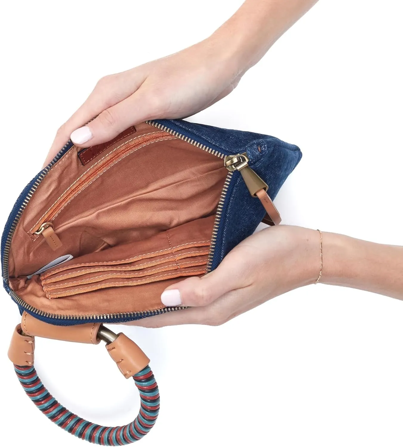 HOBO Sable Wristlet