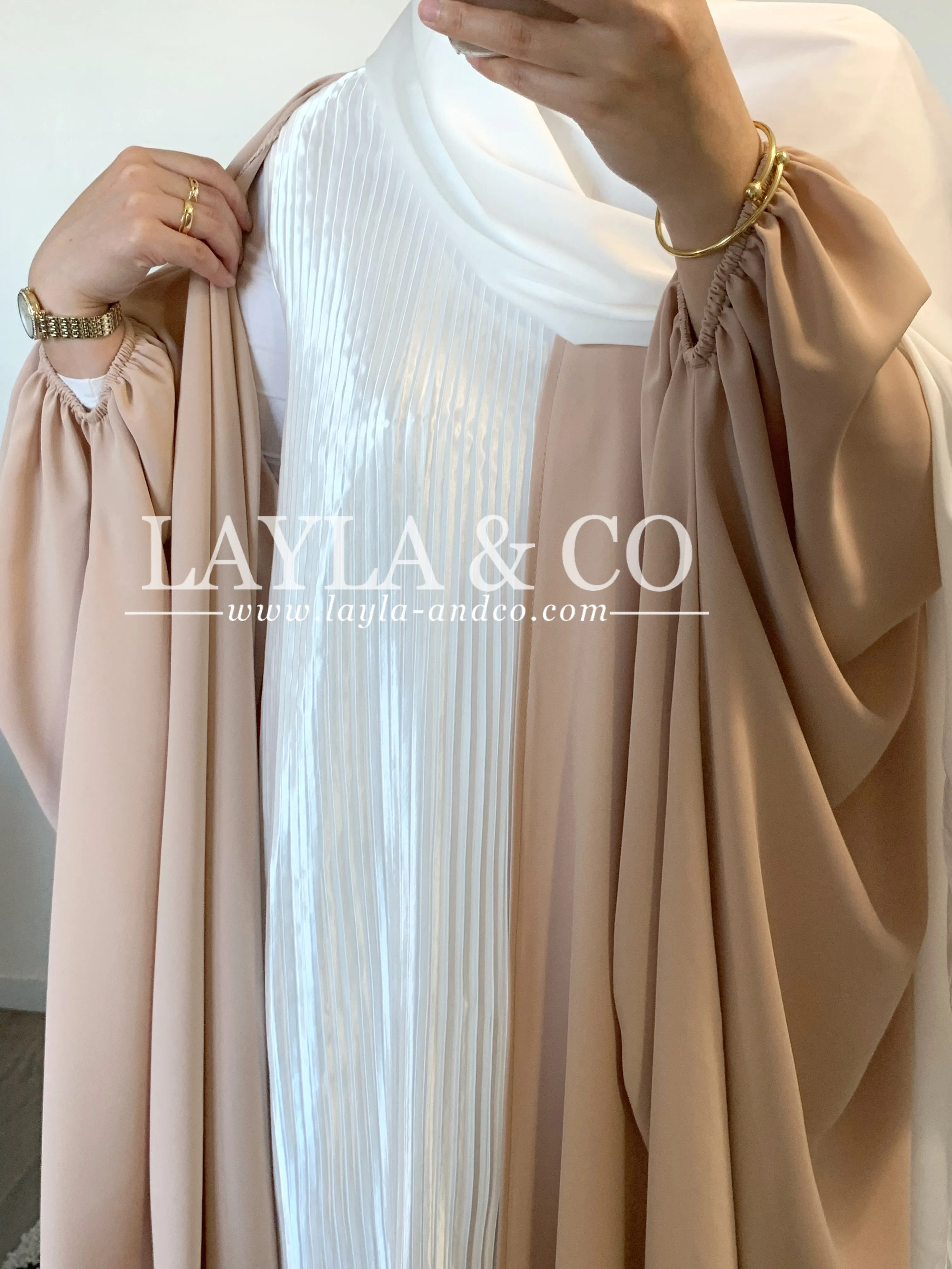 Sous robe satinée plissée
