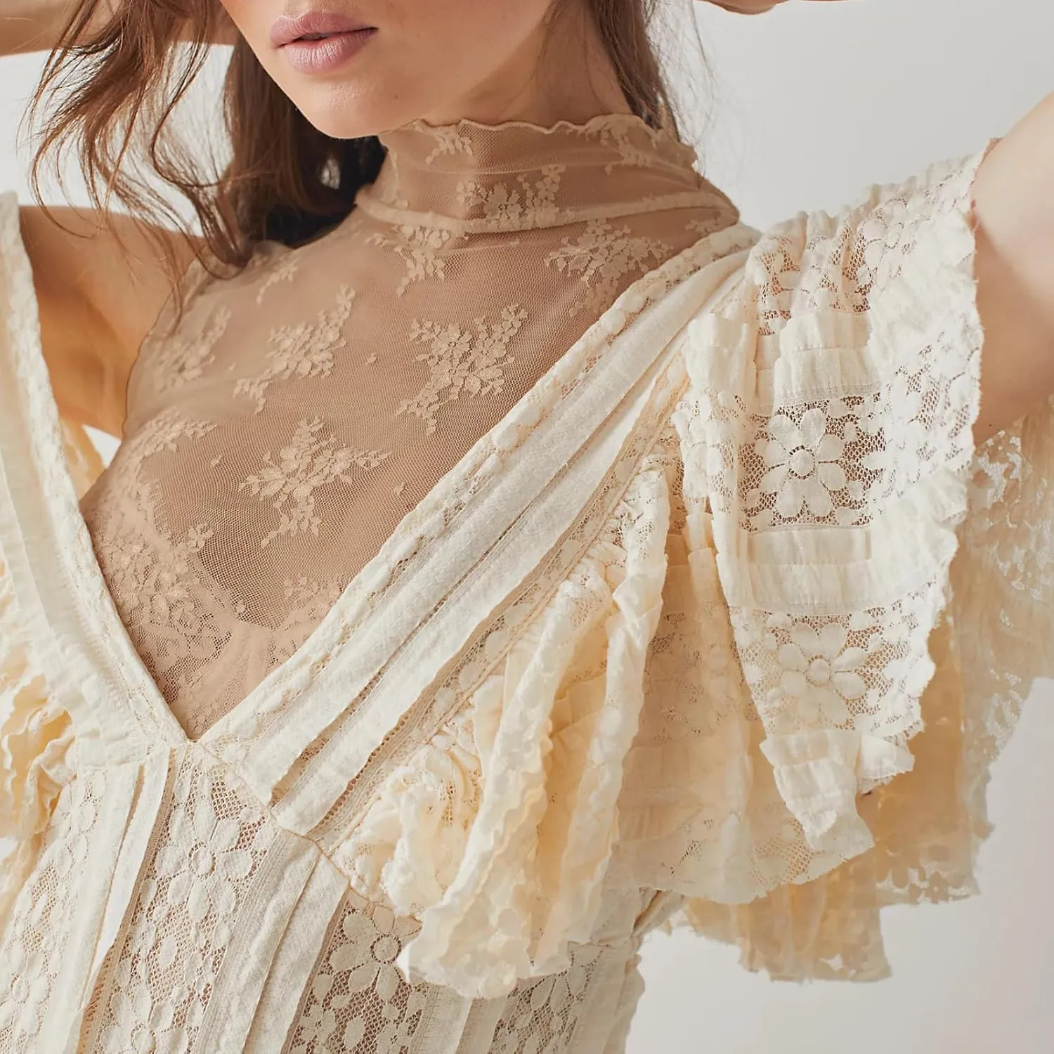 Women Sleeveless See Through Lace Mesh Crop Top Mock Neck Ruched Side Slim Fit Floral Sheer Cropped Tank Top
