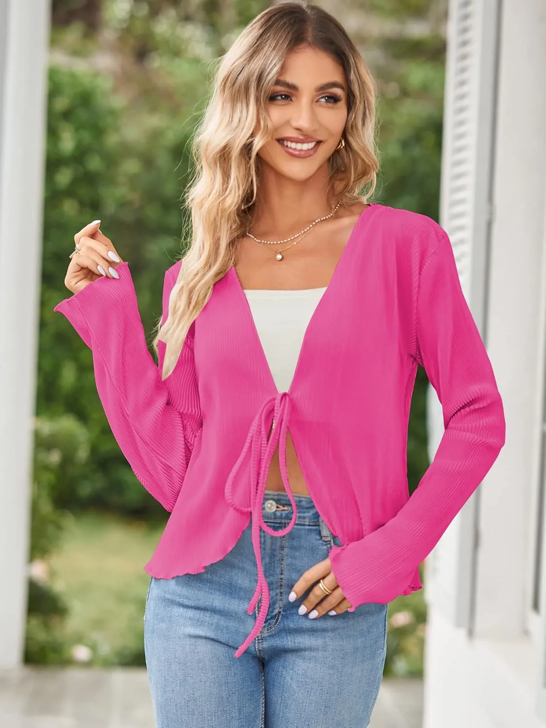 ZAFUL Women's Deep V Neck Tie Front Top Flare Sleeve Plisse Pleated Blouse Shirt Top Y2k Vintage Streetwear